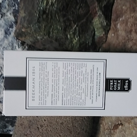 Foam face wash - Picture 2 of 3